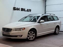 Vit Begagnad 2014 Volvo V70 Momentum Kombi | 104 900 kr (Marknadspris)