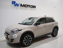 Grå Begagnad 2023 Fiat 600 La Prima SUV | 249 800 kr