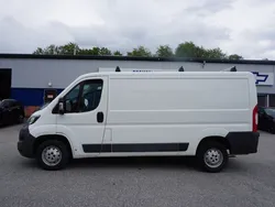Vit Begagnad 2016 Peugeot Boxer Van | 79 500 kr