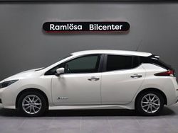 Vit Begagnad 2018 Nissan Leaf Halvkombi | 149 900 kr (Marknadspris)