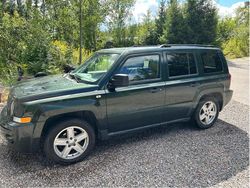 Grön Begagnad 2010 Jeep Patriot SUV | 58 000 kr