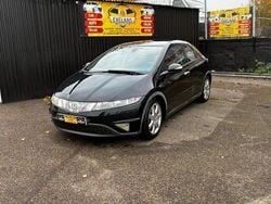 Svart Begagnad 2007 Honda Civic Sport Halvkombi | 36 900 kr (Marknadspris)