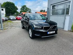 Svart Begagnad 2020 Volvo XC40 Momentum SUV | 269 900 kr (Bra pris)