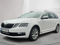 Vit Begagnad 2019 Skoda Octavia Sedan | 69 000 kr