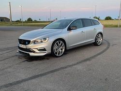 Silver Begagnad 2015 Volvo V60 Kombi | 299 000 kr
