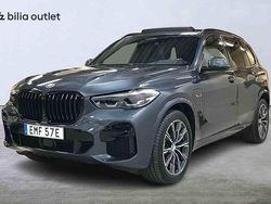 Grå Begagnad 2022 BMW X5 iPerformance SUV | 649 900 kr