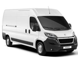 Vit (vit kaolin) Begagnad 2023 Peugeot Boxer S Van | 514 750 kr
