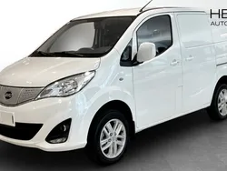 Vit (white) Begagnad 2023 BYD ETP3 Van | 222 375 kr (Marknadspris)