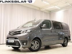 Mörkgrå Begagnad 2022 Toyota Proace Verso Kombi | 379 700 kr (Marknadspris)
