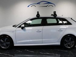 Vit Begagnad 2016 Audi A3 e-tron Comfort Halvkombi | 159 900 kr (Marknadspris)