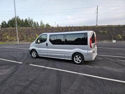 Grå Begagnad 2008 Renault Trafic Van | 89 900 kr