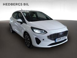 Vit Begagnad 2022 Ford Fiesta Titanium Halvkombi | 169 900 kr (Marknadspris)