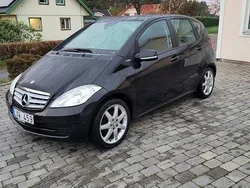 Svart Begagnad 2012 Mercedes A160 Halvkombi | 52 000 kr (Bra pris)