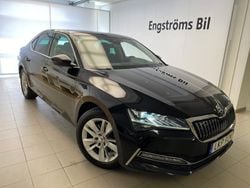 Svart Begagnad 2020 Skoda Superb Sedan | 199 000 kr (Bra pris)