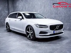Vit Begagnad 2018 Volvo V90 Momentum Kombi | 169 800 kr (Marknadspris)