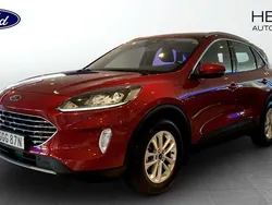 Röd (red) Begagnad 2022 Ford Kuga Titanium SUV | 269 000 kr (Marknadspris)