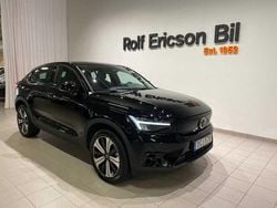 Svart Begagnad 2023 Volvo EC40 Plus SUV | 349 500 kr (Marknadspris)