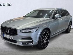 Silver Begagnad 2019 Volvo V90 CC SE Kombi | 389 000 kr (Marknadspris)