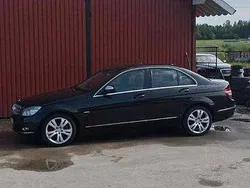 Svart Begagnad 2008 Mercedes C200 Avantgarde Sedan | 40 000 kr (Bra pris)