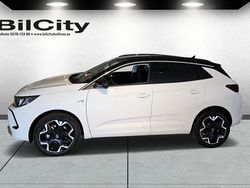 Vit Begagnad 2024 Opel Grandland X SUV | 319 000 kr