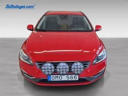 Röd Begagnad 2014 Volvo V60 Business Edition Kombi | 164 900 kr (Marknadspris)