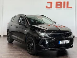 Svart Begagnad 2022 Opel Grandland X GS Line SUV | 279 900 kr (Marknadspris)