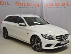 Vit Begagnad 2020 Mercedes C300e Kombi | 239 900 kr (Lite dyr)