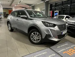 Grå Begagnad 2021 Peugeot e-2008 Active SUV | 189 900 kr (Marknadspris)