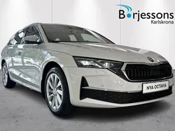 Vit Ny 2024 Skoda Octavia Selection Kombi | 349 000 kr (Lite dyr)