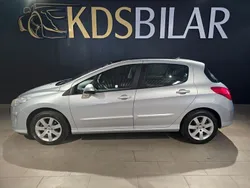 Ljusgrå Begagnad 2008 Peugeot 308 Premium Halvkombi | 57 500 kr (Marknadspris)