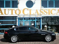 Svart Begagnad 2016 Jaguar XE Sedan | 199 000 kr (Dyr)