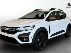Vit Ny 2025 Dacia Sandero Extreme Halvkombi | 219 900 kr (Bra pris)