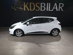 Vit Begagnad 2013 Renault Clio IV Dynamique Halvkombi | 65 000 kr (Marknadspris)