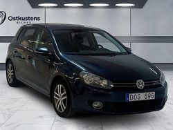 Mörkgrå (grå) Begagnad 2011 VW Golf VI Halvkombi | 69 900 kr (Marknadspris)
