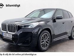 Svart Begagnad 2023 BMW iX1 M Sport SUV | 389 900 kr