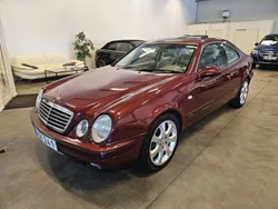 Mörkröd Begagnad 1998 Mercedes CLK430 Sportkupé | 89 900 kr