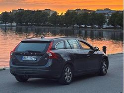Grå Begagnad 2012 Volvo V60 Momentum Kombi | 84 900 kr (Bra pris)