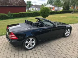 Svart Begagnad 2001 Mercedes SLK230 Cab | 57 000 kr (Superpris)