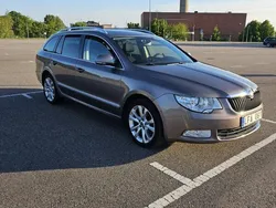 Brun Begagnad 2011 Skoda Superb Kombi | 99 000 kr (Lite dyr)