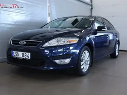 Blå Begagnad 2011 Ford Mondeo Trend Halvkombi | 99 900 kr