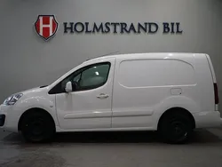 Vit Begagnad 2017 Citroën Berlingo Minibuss | 139 900 kr (Dyr)