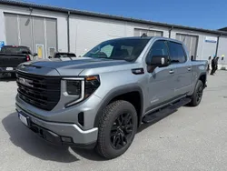 Svart (gråmetallic) Ny 2025 GMC Sierra Van | 1 123 750 kr (Bra pris)
