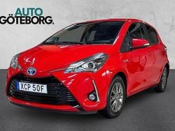 Röd Begagnad 2019 Toyota Yaris Hybrid Active Halvkombi | 119 900 kr (Bra pris)