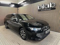 Svart Begagnad 2024 VW Passat Business Kombi | 369 000 kr (Dyr)