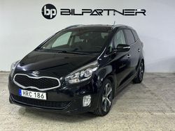 Svart Begagnad 2015 Kia Carens Minibuss | 79 900 kr (Marknadspris)