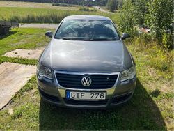 Grå Begagnad 2007 VW Passat Sportline Sedan | 20 000 kr (Lite dyr)