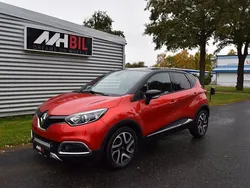 Flerfärgad Begagnad 2015 Renault Captur SUV | 99 900 kr (Marknadspris)