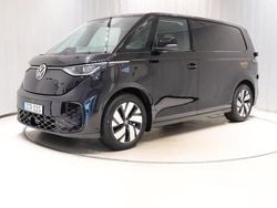 Svart (svart metallic) Begagnad 2024 VW ID. Buzz Minibuss | 558 900 kr (Lite dyr)