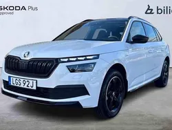 Vit Begagnad 2022 Skoda Kamiq SUV | 239 500 kr