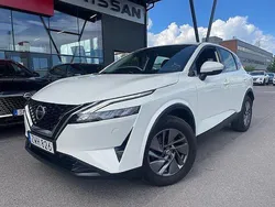 Vit Begagnad 2022 Nissan Qashqai Acenta SUV | 229 500 kr (Bra pris)